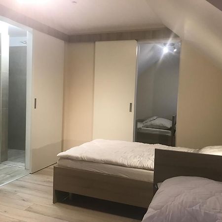 Hotel Apartman Gondola Győr Zewnętrze zdjęcie