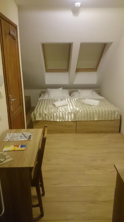 Hotel Apartman Gondola Győr Pokój zdjęcie